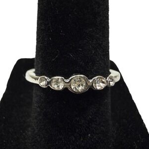 Silver Tone Graduated 5-Stone Clear Simulated Crystal Gem Eternity Ring Size 7